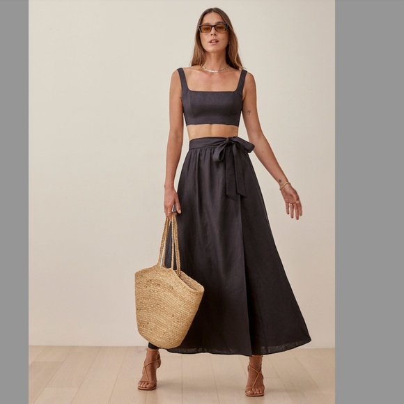 Reformation Dresses & Skirts - Reformation Palm linen two piece black size M
